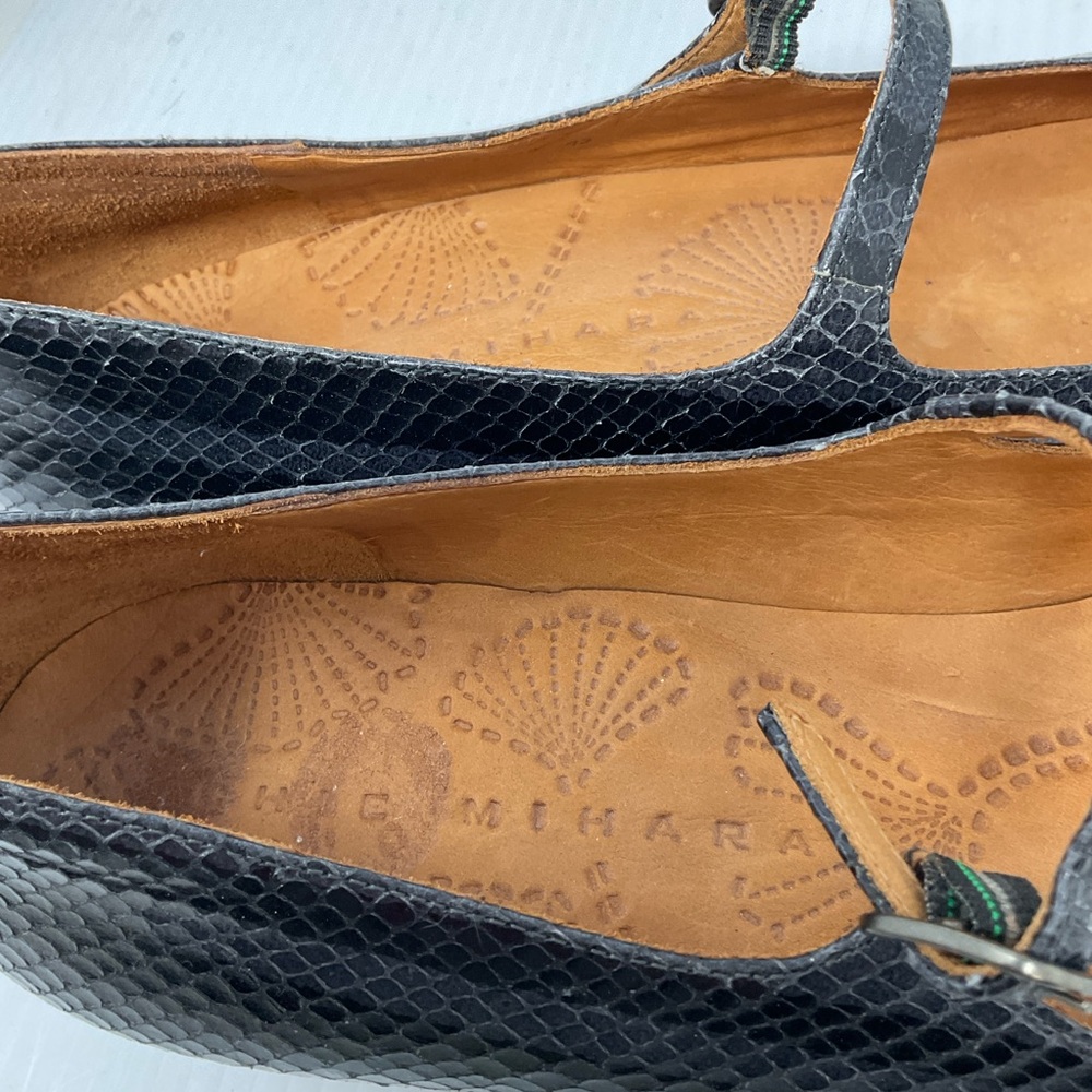 Chie Mihara Grey Black Snakeskin Mary Jane Flats Sz43 - Picture 5 of 9